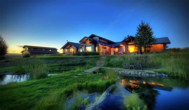 Property Photo:  555 Bushnell  MT 59715 