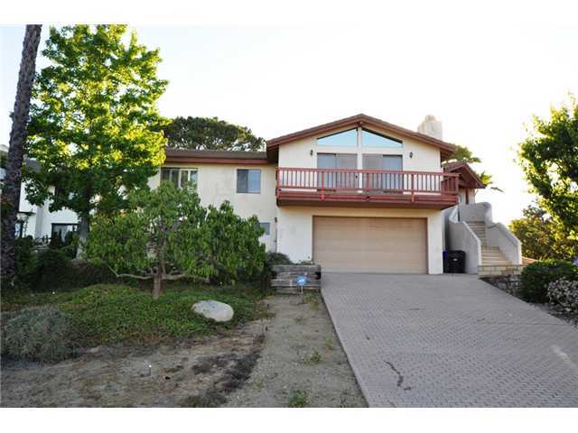 Property Photo: 28411 Sandhurst Way CA 92026