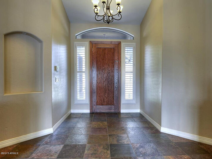 Property Photo:  617 E Desert Park Lane  AZ 85020 