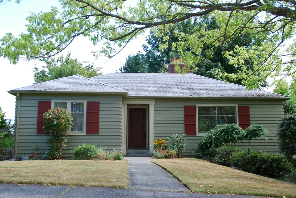 Property Photo:  2418 36th Ave W  WA 98199 