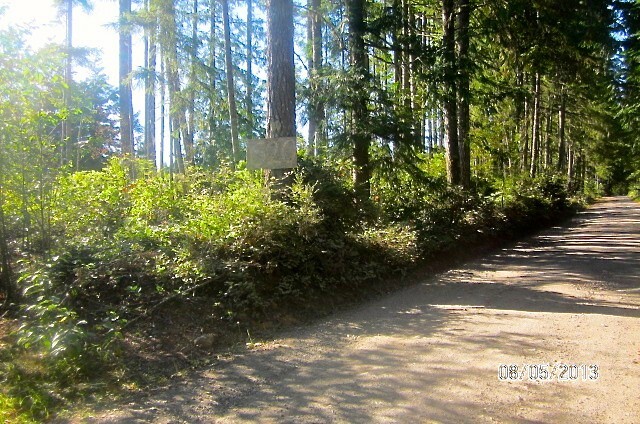 Property Photo: 620 Fern Lane W WA 98312