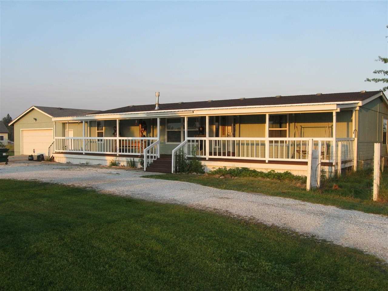 Property Photo: 30824 N Austin WA 99006
