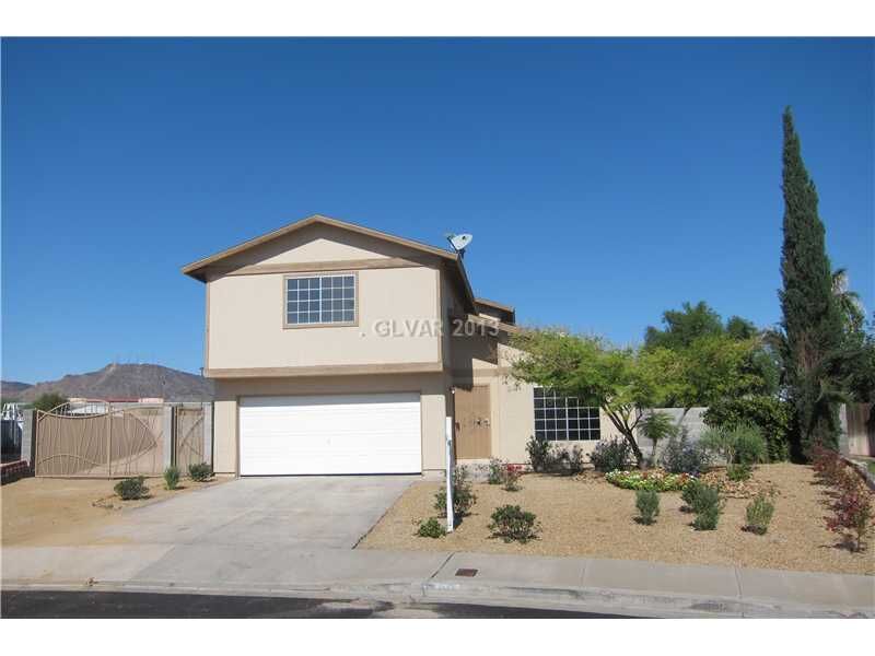 Property Photo: 804 Vermillion Dr NV 89002