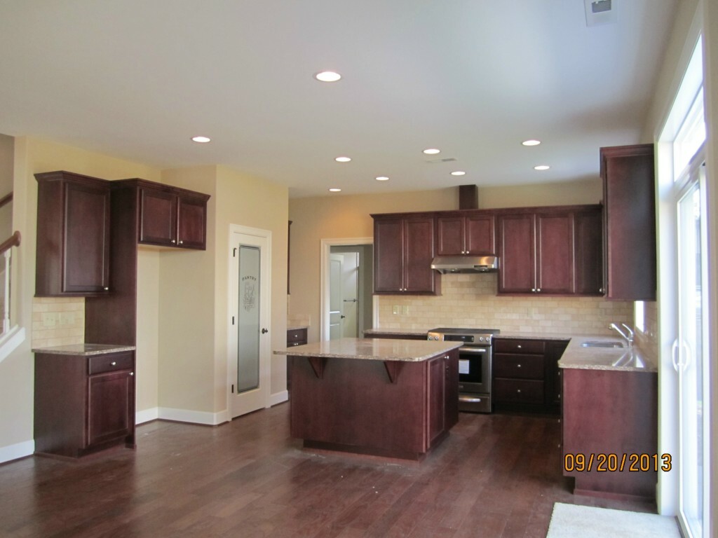 Property Photo: 779 Hoquiam Ave NE WA 98059