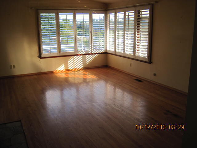 Property Photo: 10248 65th Ave S WA 98178