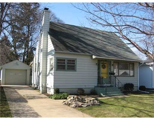 Property Photo:  304 Marshall Drive  PA 16505 