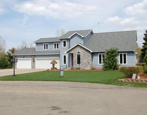 Property Photo: 3213 Westwood Estates Drive PA 16506