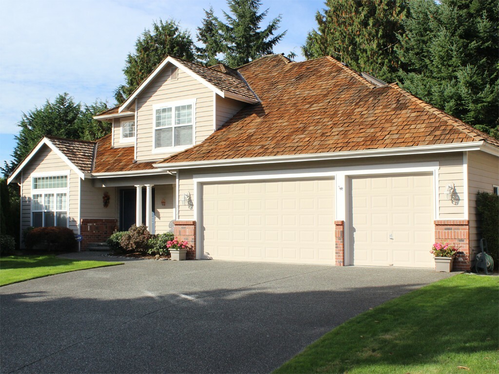 Property Photo:  3123 112th Place SE  WA 98208 