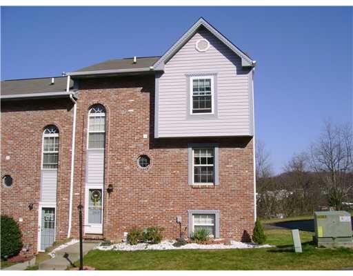 Property Photo:  2805 Timberglen Drive  PA 15126 