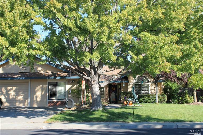 Property Photo: 323 Marna Drive CA 95687