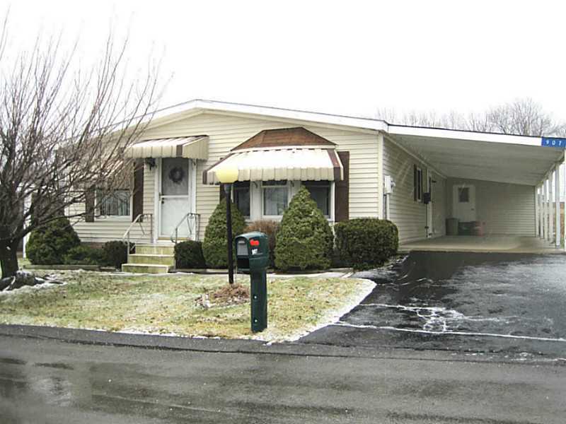Property Photo: 907 Lilac Lane PA 15668