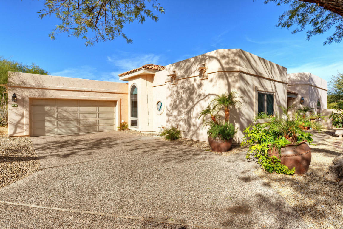 Property Photo:  2524 E Carol Avenue  AZ 85028 