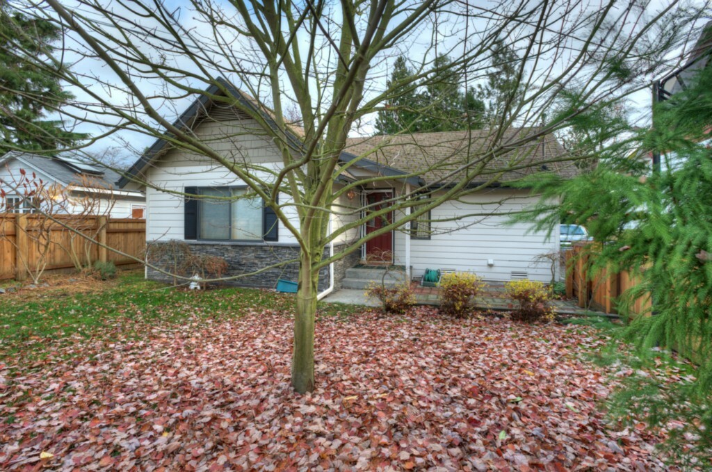 Property Photo:  9706 Densmore Ave N  WA 98103 