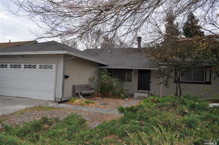 Property Photo:  1066 Santa Clara Lane  CA 94954 