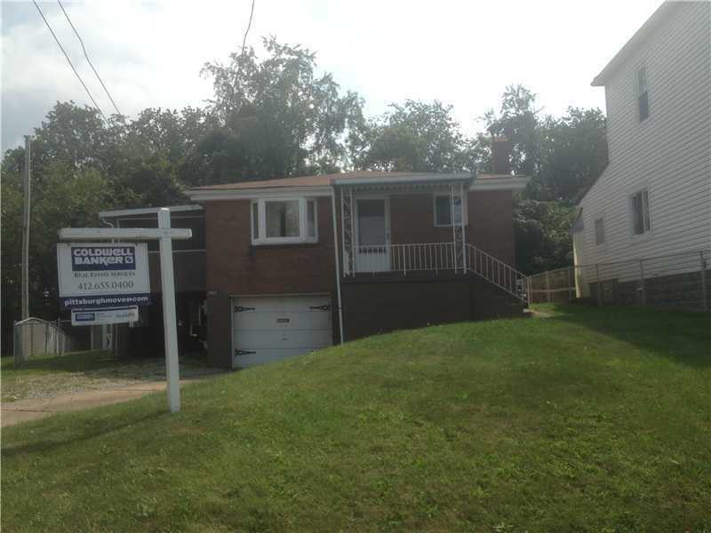 Property Photo:  701 Hawkins Ave  PA 15122 