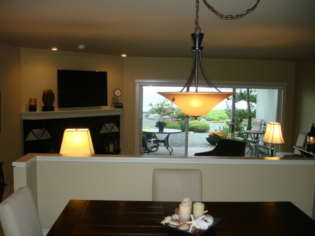 Property Photo: 2411 Skyline Wy 105 WA 98221