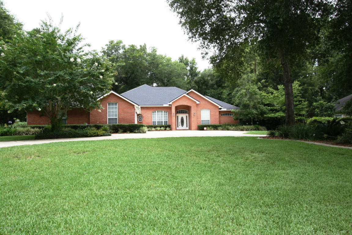 Property Photo:  1738 Colonial Drive  FL 32043 