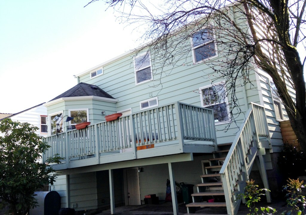 Property Photo:  5404 S Orcas St  WA 98118 