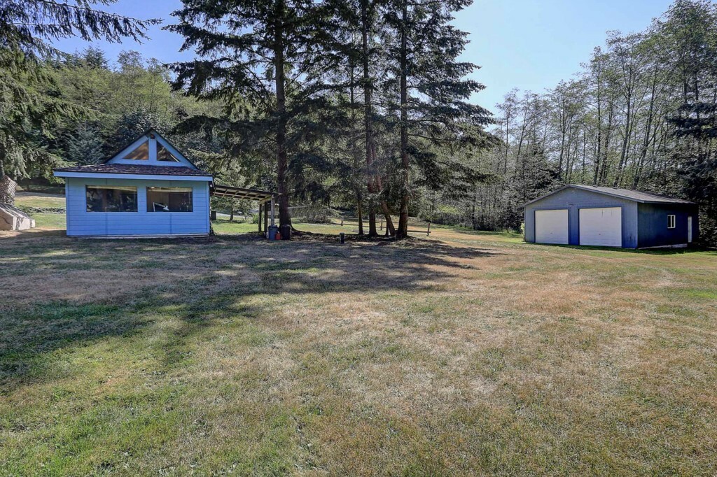 Property Photo:  3740 S Old Cremona Wy  WA 98282 