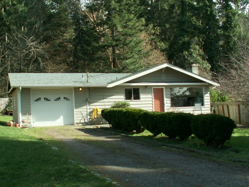 Property Photo:  2838 NE Sunset St  WA 98370 