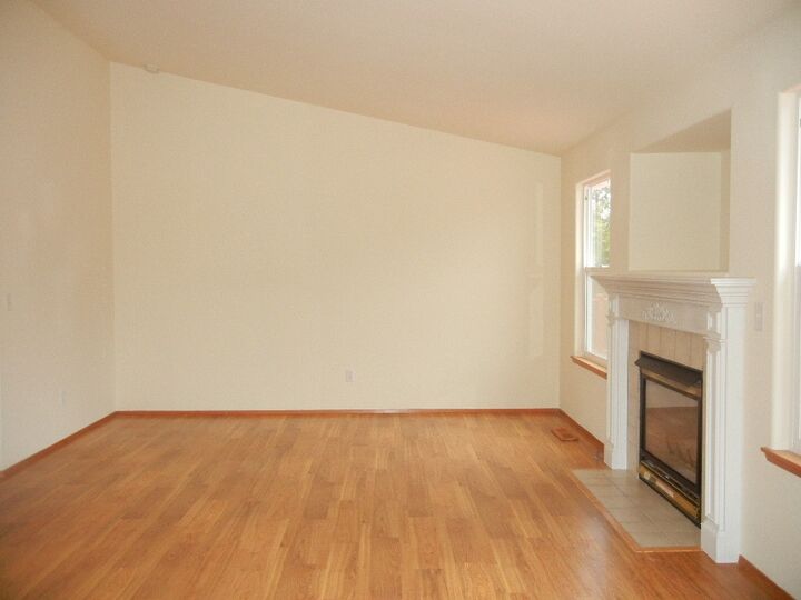 Property Photo: 4906 36th Avenue NE WA 98422