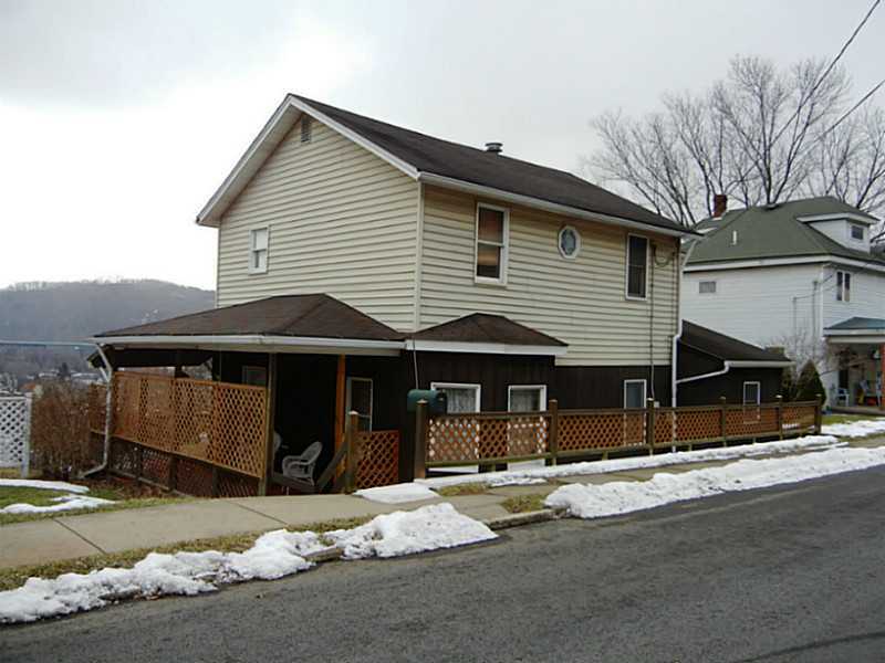 Property Photo:  115 Stewart Street  PA 16229 