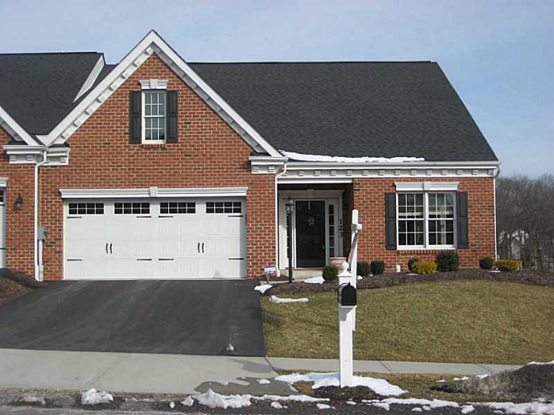 Property Photo:  123 Summit Drive  PA 15143 