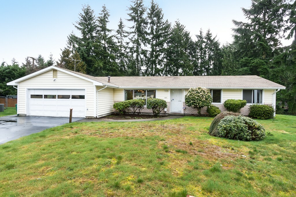 Property Photo:  1013 S 322nd Place  WA 98003 