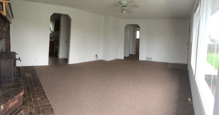 Property Photo:  661 SE 5th  WA 98277 