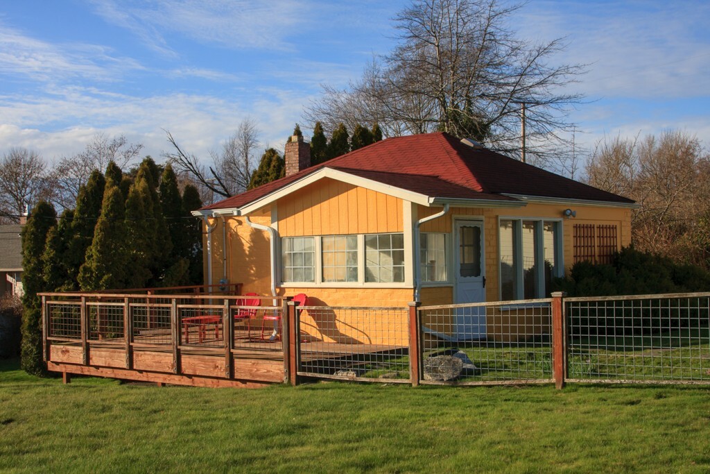 Property Photo: 1182 Old Marine Dr WA 98225