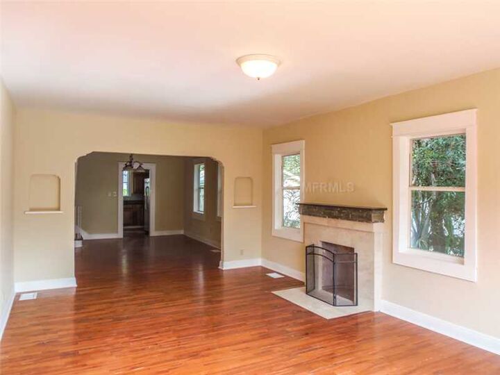 Property Photo:  1006 E 31st Avenue  FL 33603 