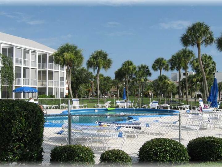 Property Photo:  100 The Esplanade N 206  FL 34285 
