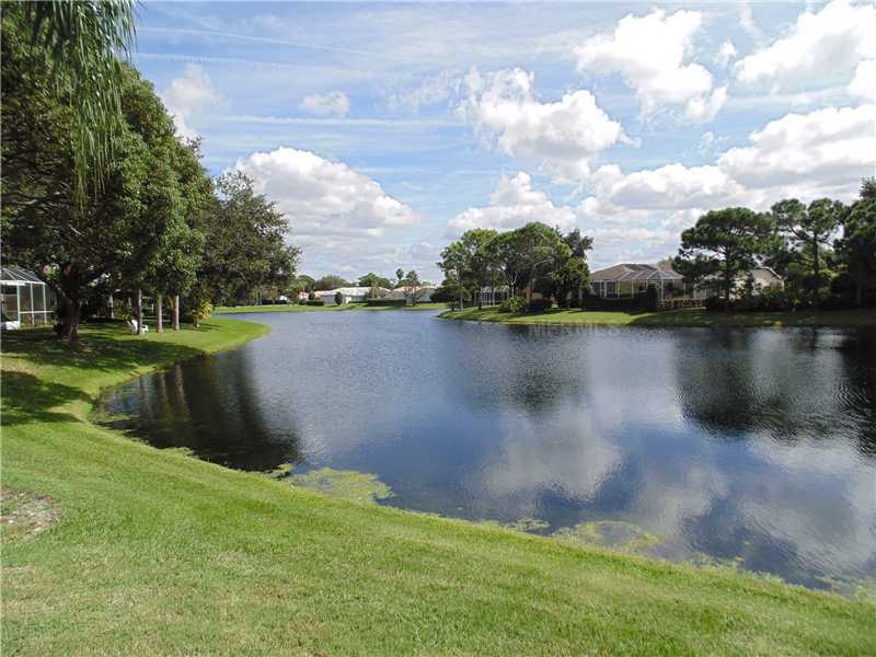 Property Photo: 9787 Knightsbridge Circle FL 34238