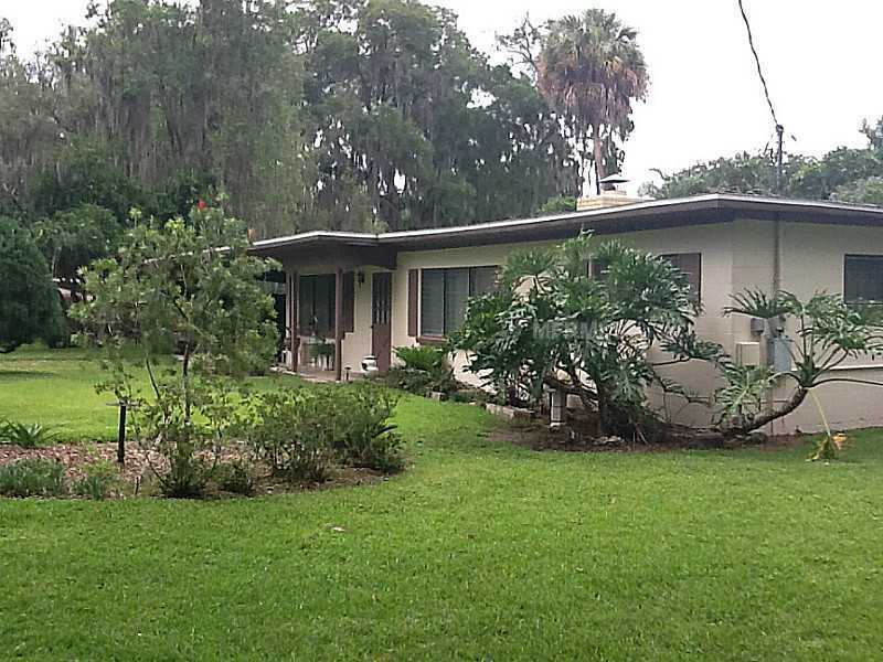 Property Photo:  1022 Sonya Lane  FL 33511 