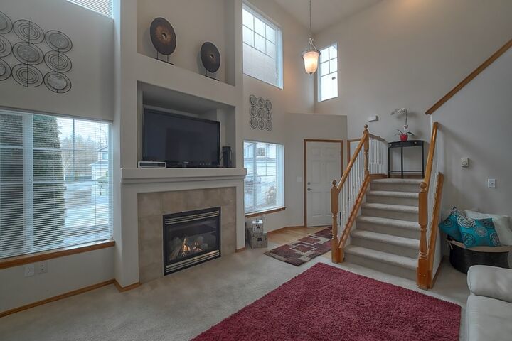 Property Photo: 14607 52nd Ave W 504 WA 98026