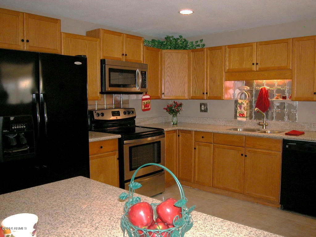 Property Photo:  1611 W Andora Drive  AZ 85029 