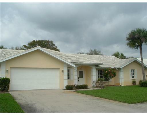 Property Photo:  547 Silk Oak Drive  FL 34293 