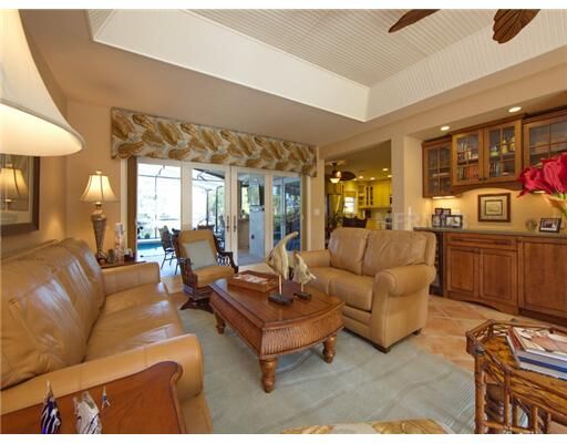 Property Photo:  5232 Shadow Lawn Drive  FL 34242 