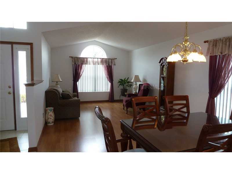 Property Photo:  9403 Telfer Run  FL 32817 