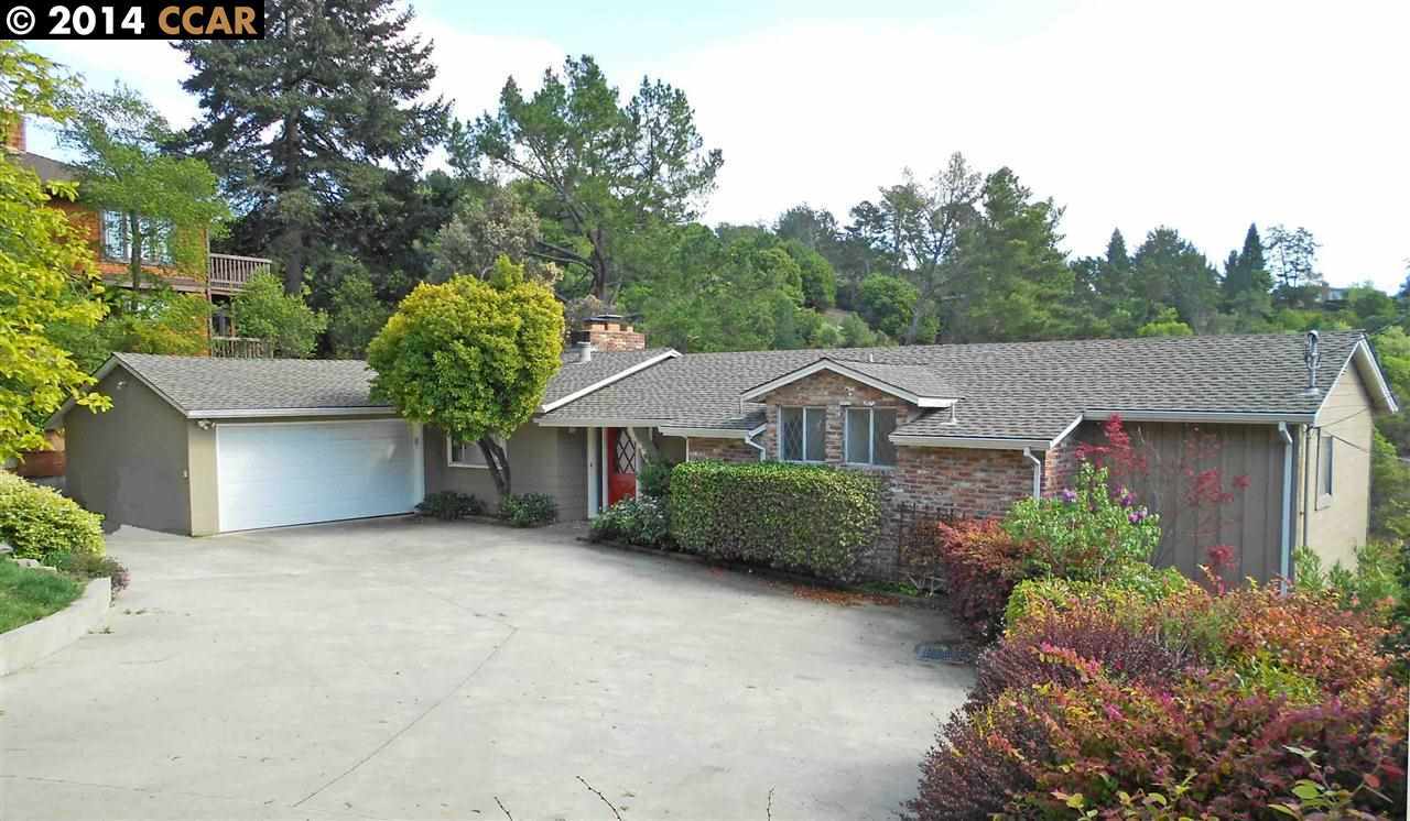 Property Photo:  28 Southwood Dr  CA 94563-3011 