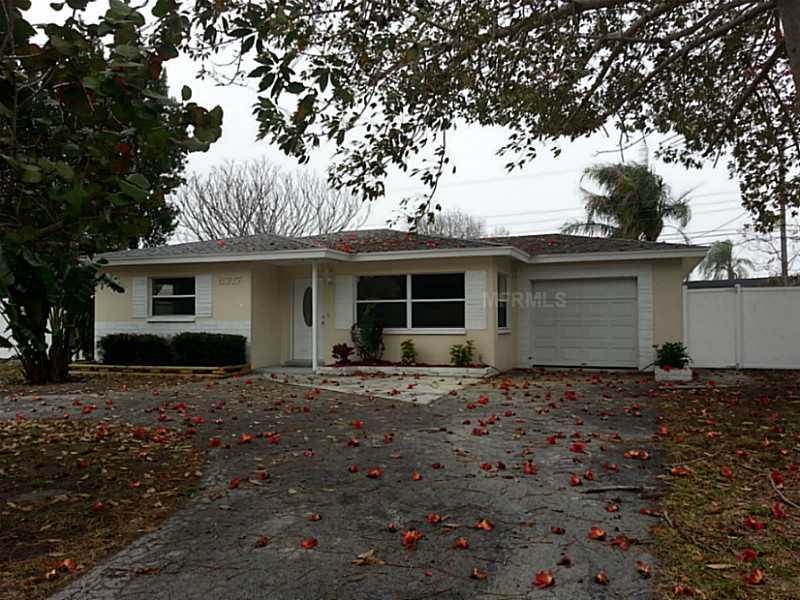Property Photo: 8717 112th Street FL 33772