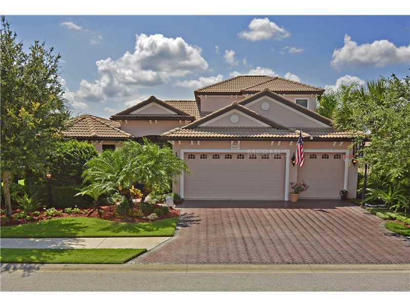 Property Photo: 14267 Sundial Place FL 34202