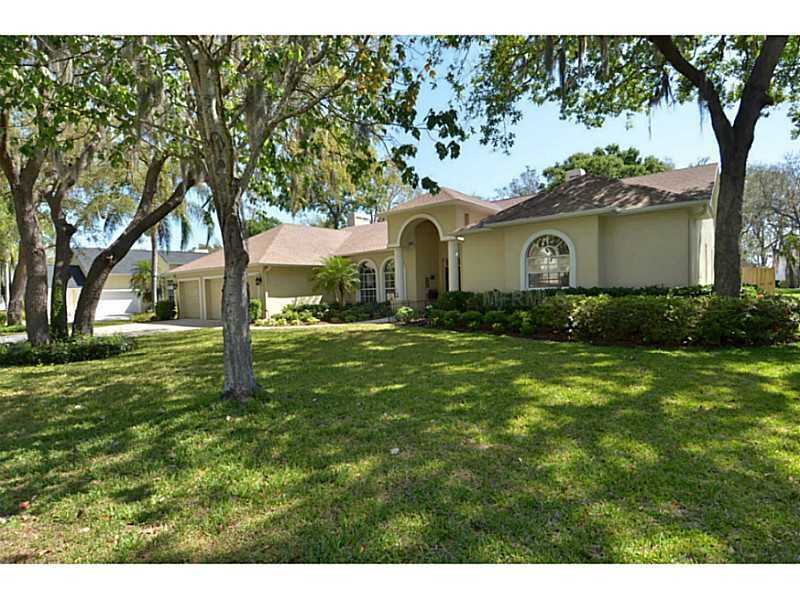 Property Photo:  2546 Regal River Road  FL 33596 