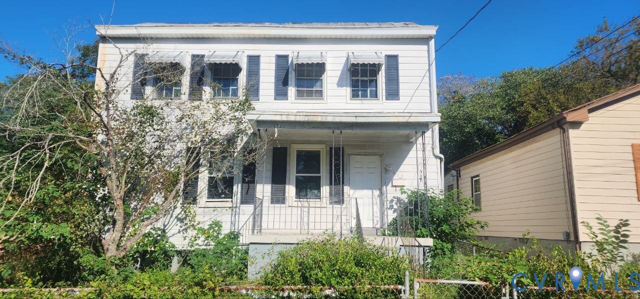 Property Photo: 427 S Jefferson Street VA 23803