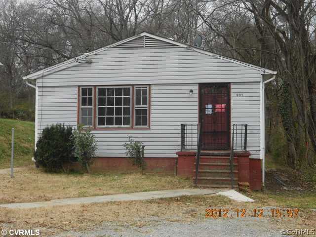 Property Photo:  601 Vernon Street  VA 23901 