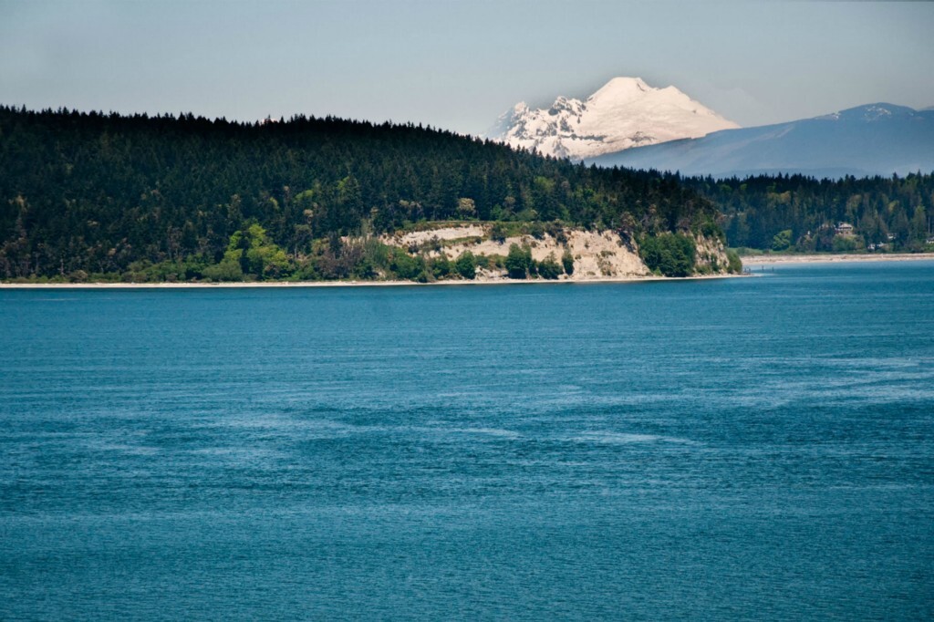 Property Photo: 3151 Saratoga Rd WA 98260