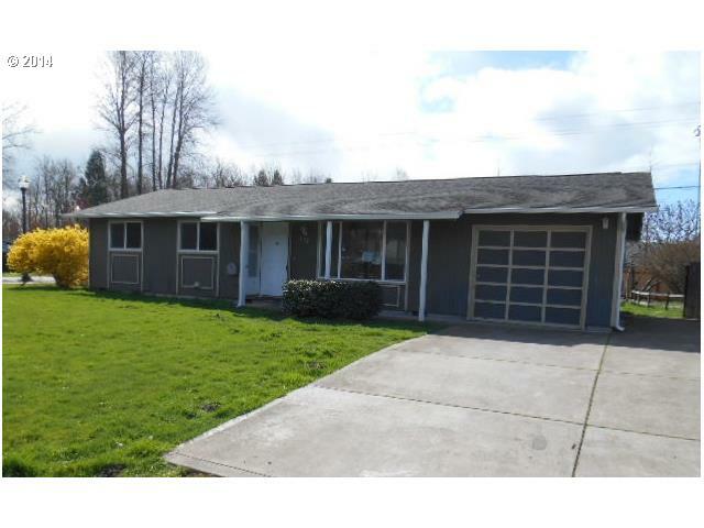 Property Photo:  122 SW 19th Pl  WA 98604 