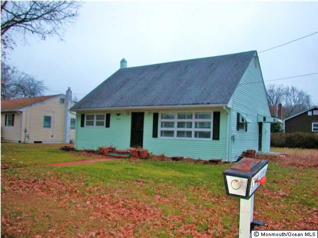 Property Photo:  314 Robbins Road  NJ 07753 