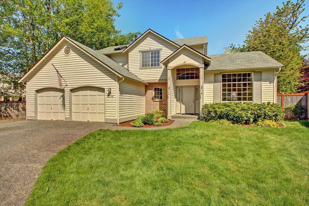 Property Photo: 12108 SE 218th Place WA 98031