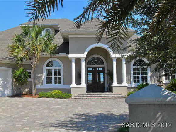Property Photo: 400 Marsh Point Cir FL 32080